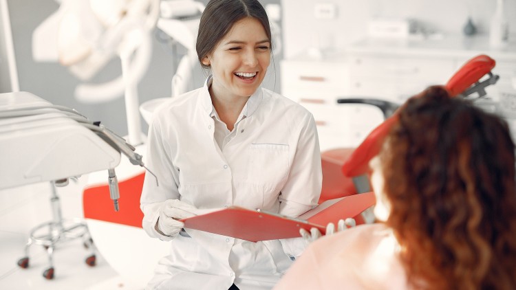 .:: odontologia_preventiva_pela_manutencao_e_qualidade_do_seu_sorriso_entenda_mais_sobre_essa_area_46223_1_pt_095430.jpg ::.